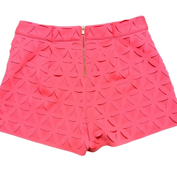 Lilly Pulitzer Pink Coral Laser Cut Sample Shorts NWT Size 4 One of a Kind - Picture 3 of 6